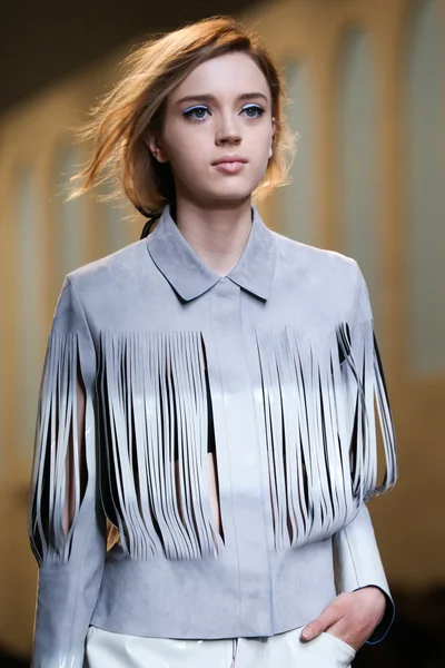 Look 56